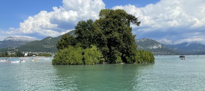 TRAVERSÉE DU LAC D’ANNECY – 2026 TRAVERSÉE DU LAC D’ANNECY – 2026